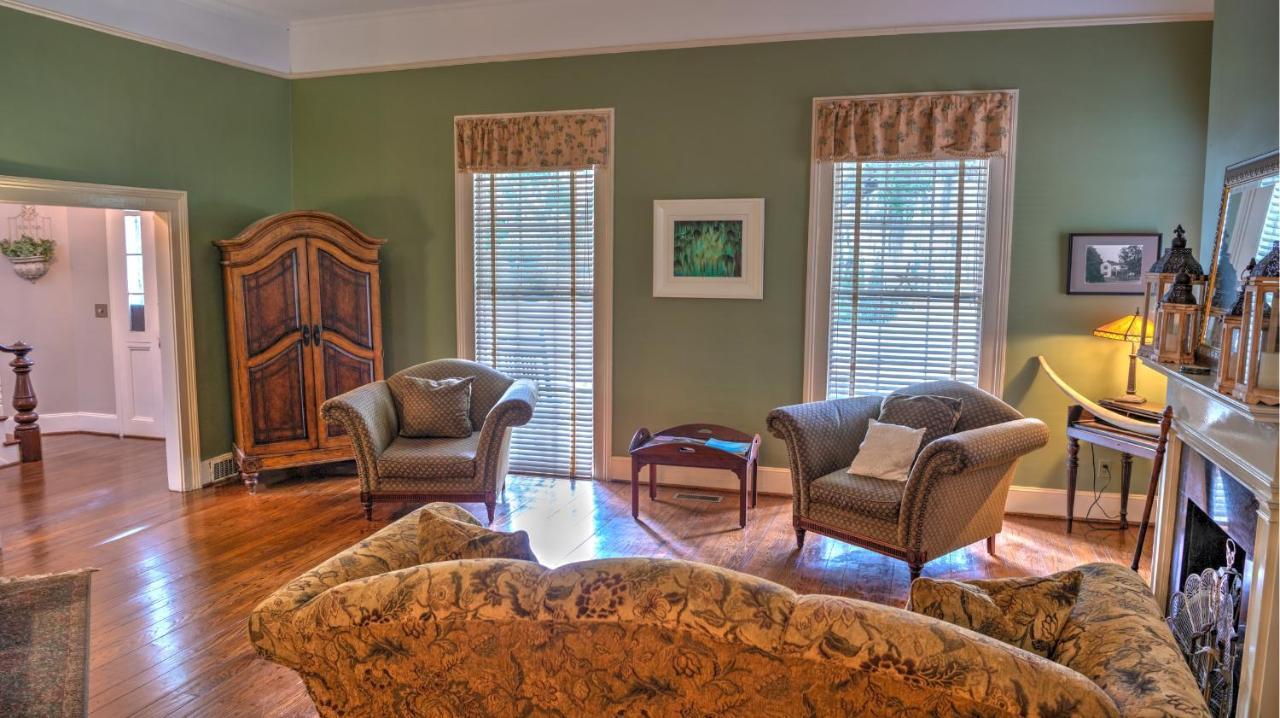 Open Gates Bed & Breakfast Darien Extérieur photo
