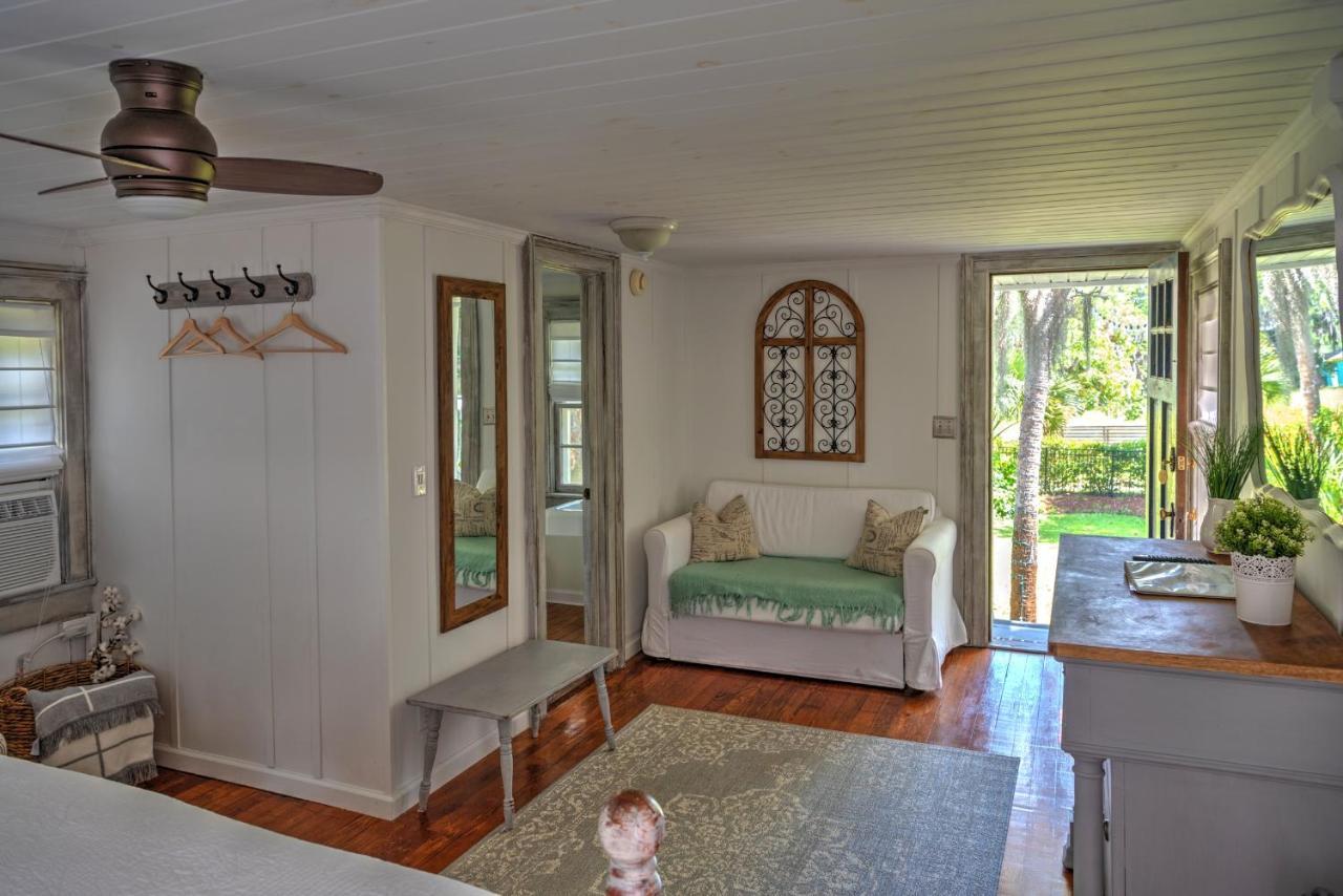 Open Gates Bed & Breakfast Darien Extérieur photo