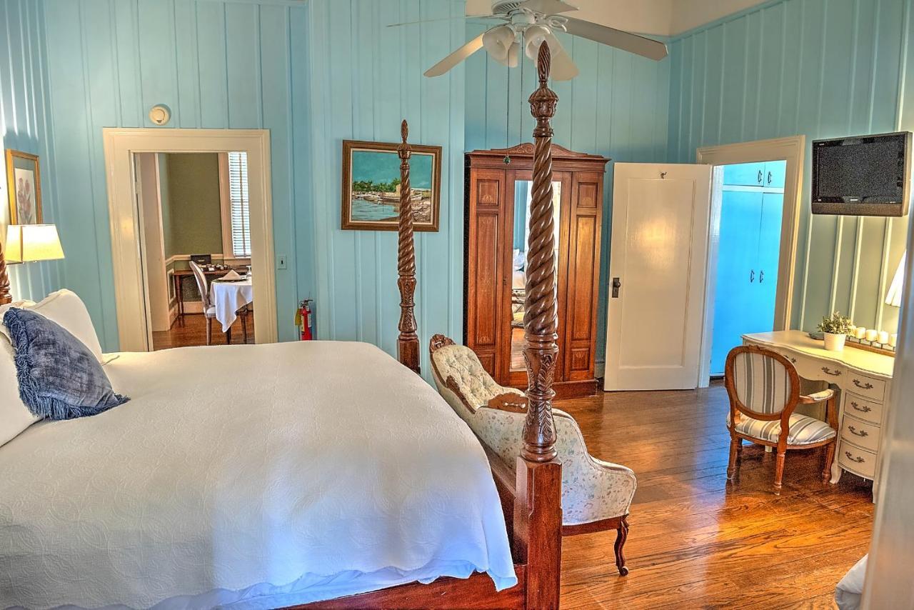 Open Gates Bed & Breakfast Darien Extérieur photo